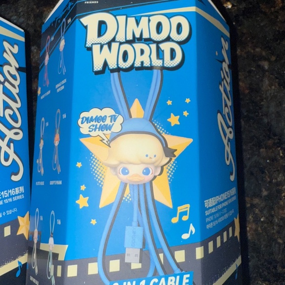 Popmart Dimoo x Disney 2x1 charging cable - Picture 3 of 11